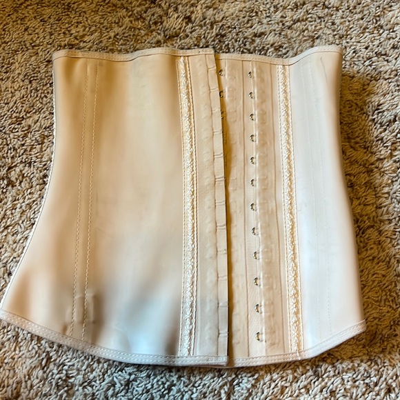 angel curves Intimates & Sleepwear Angel Curves Waist Trainer Sz